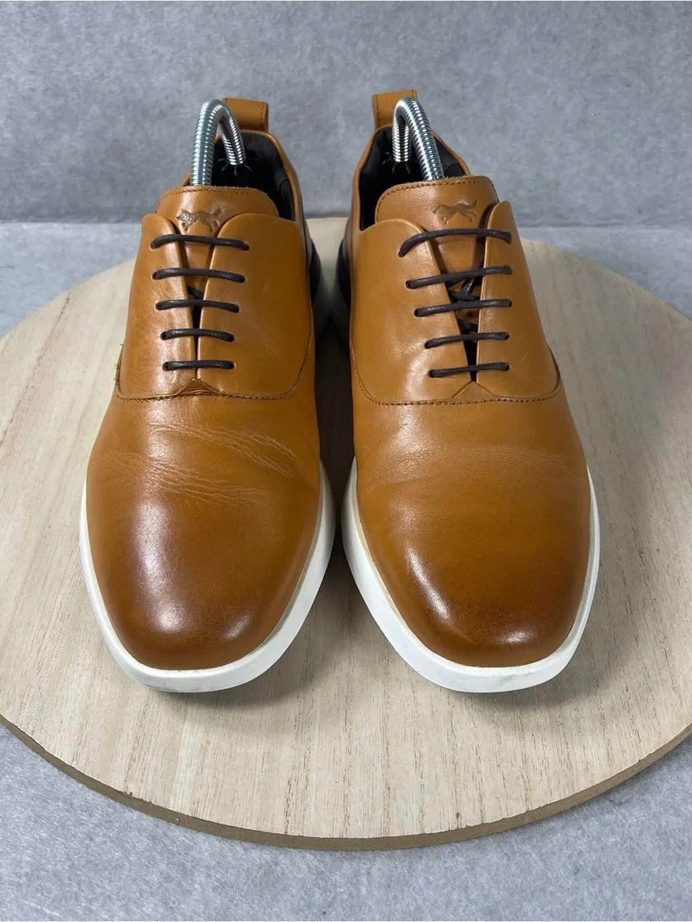 Wolf & Shepherd Crossover Longwing Shoes in Honey White Leather Mens size 6
